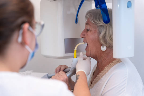 Best Broken or Chipped Tooth Repair in Bensenvle, IL